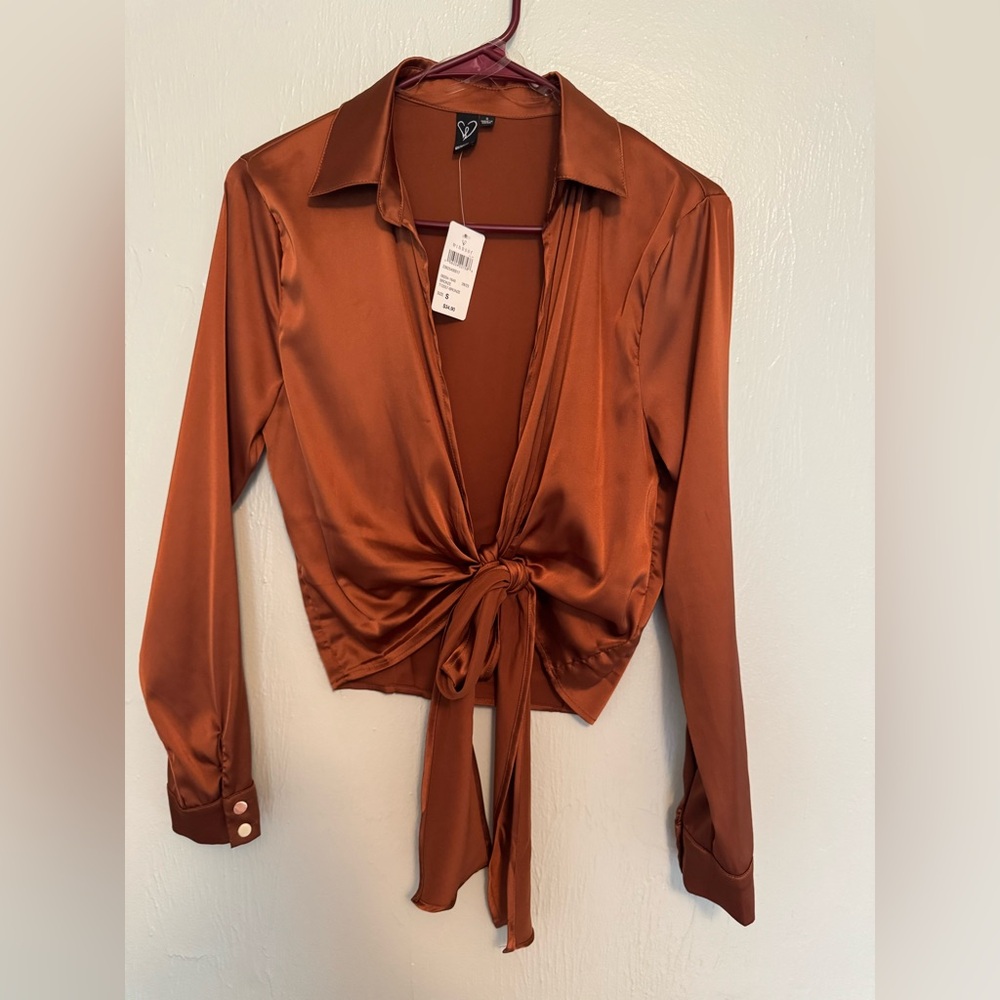 Windsor Front Tie Top